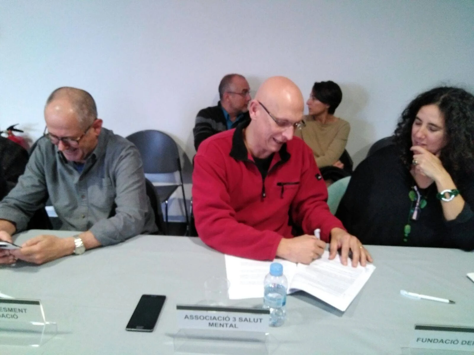 3 Salut Mental y "la Caixa" firman el programa de integración laboral "Incorpora" para 2017