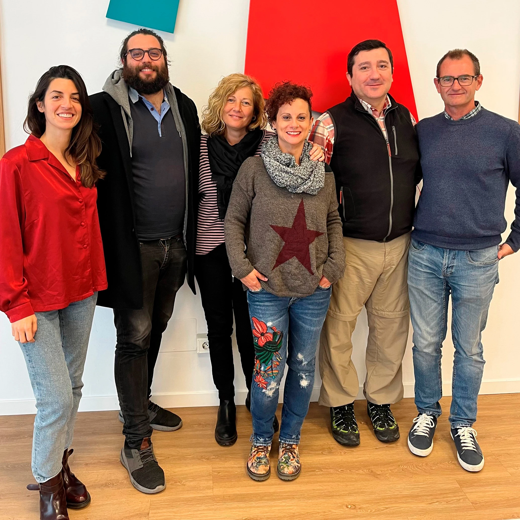 Gira-Sol incorpora un nuevo servicio de bienestar emocional para ofrecer acompañamiento psicológico y psicosocial con un equipo de psicólogos, psiquiatra y un agente de ayuda mutua