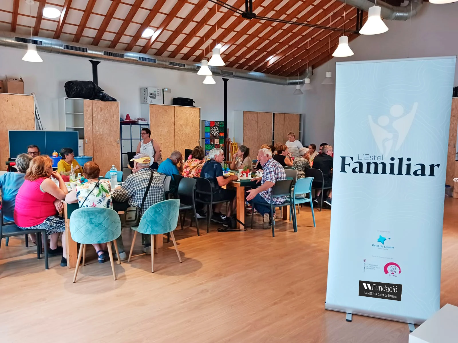 Cerca de 200 familiares de personas con trastorno de salud mental han mejorado su bienestar emocional con Estel Familiar