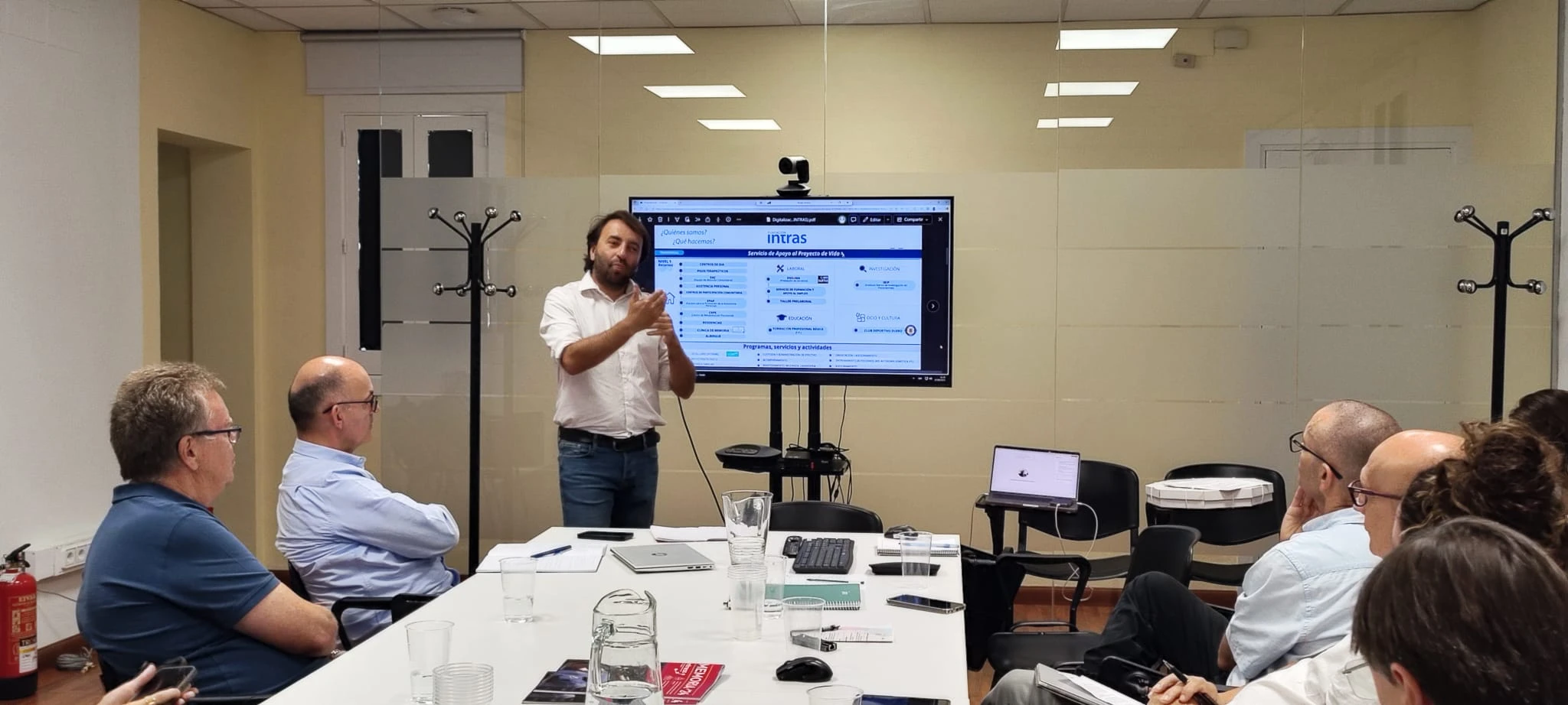 Estel de Llevant, Es Garrover i Gira-Sol milloren l’acompanyament en salut mental amb el projecte “Ecosistema Digital”